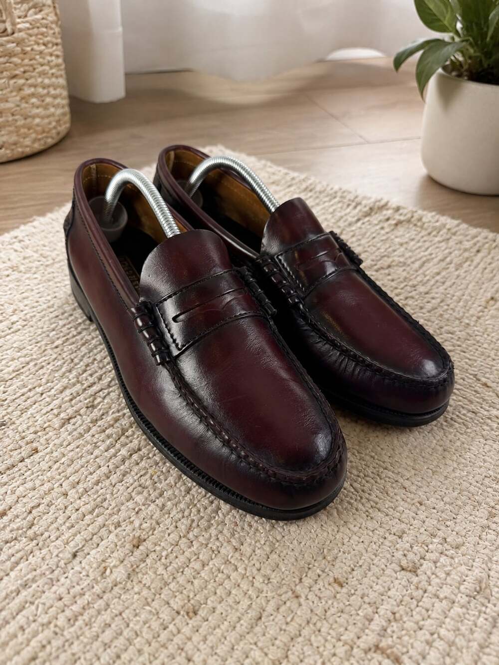 Florsheim Berkley Penny Loafers Men’s 9D Burgundy Leather Moc Toe Dress Shoes